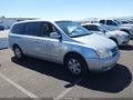2006 Kia Sedona — photo 1 of 12 | VIN KNDMB233966080577