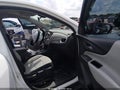 2019 Chevrolet Equinox — photo 5 of 16 | VIN 3GNAXHEV7KS640132