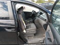 2014 Honda Odyssey — photo 5 of 17 | VIN 5FNRL5H64EB105914