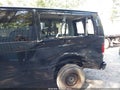 2012 Ford E-350 — photo 6 of 16 | VIN 1FBNE3BL9CDA68377