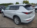 2025 Mitsubishi Outlander — photo 3 of 16 | VIN JA4J4UA88SZ055146