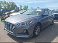 2018 Hyundai Sonata — photo 2 of 16 | VIN 5NPE24AF9JH708102