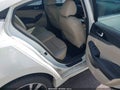 2016 Nissan Maxima — photo 8 of 16 | VIN 1N4AA6AP1GC388354