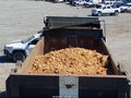 2005 Kenworth Construction — photo 12 of 17 | VIN 1NKDXBEXX5J104297