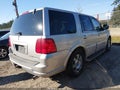 2006 Lincoln Navigator — photo 4 of 13 | VIN 5LMFU28556LJ15302