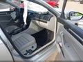 2017 Volkswagen Passat — photo 5 of 17 | VIN 1VWCT7A3XHC084308