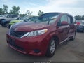 2014 Toyota Sienna — photo 2 of 18 | VIN 5TDKK3DC6ES526839