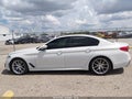 2019 BMW 5 Series — photo 15 of 17 | VIN WBAJE5C57KWW37393