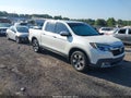 2017 Honda Ridgeline — photo 1 of 17 | VIN 5FPYK3F78HB014624
