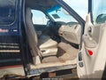 2000 Ford F-150 — photo 5 of 12 | VIN 2FTRX18LXYCA72108