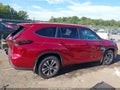 2024 Toyota Highlander — photo 14 of 17 | VIN 5TDKDRBH9RS570965