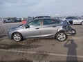 2018 Chevrolet Cruze — photo 13 of 15 | VIN 1G1BE5SM8J7234444