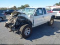 2000 Toyota Tacoma — photo 2 of 21 | VIN 4TAWN72N0YZ680773