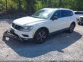 2018 Volkswagen Tiguan — photo 2 of 16 | VIN 3VV2B7AX4JM168344
