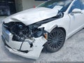 2017 Lincoln MKZ — photo 17 of 18 | VIN 3LN6L5E99HR666495