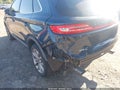 2016 Lincoln MKC — photo 6 of 16 | VIN 5LMCJ2D96GUJ29905