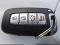 2012 Hyundai Azera — photo 11 of 16 | VIN KMHFG4JGXCA120505
