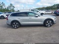 2025 Volvo V60 Cross Country — photo 13 of 16 | VIN YV4L12WK3S2147478