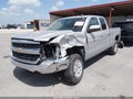 2018 Chevrolet Silverado 1500 — photo 2 of 21 | VIN 1GCRCREC6JZ151055