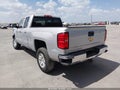 2018 Chevrolet Silverado 1500 — photo 3 of 21 | VIN 1GCRCREC6JZ151055