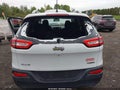 2015 Jeep Cherokee — photo 6 of 16 | VIN 1C4PJMCS3FW744942