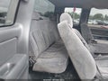 2002 Chevrolet Silverado 1500 — photo 8 of 16 | VIN 2GCEC19T021429579