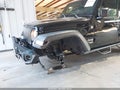 2018 Jeep Wrangler Unlimited — photo 6 of 18 | VIN 1C4HJXDGXJW197287