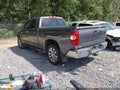 2014 Toyota Tundra — photo 3 of 17 | VIN 5TFSY5F19EX163985