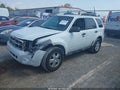 2011 Ford Escape — photo 2 of 16 | VIN 1FMCU0DG7BKB79617