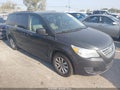 2012 Volkswagen Routan — photo 1 of 16 | VIN 2C4RVABGXCR355101