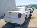 2018 Chrysler 300 — photo 4 of 16 | VIN 2C3CCAAG6JH308135