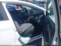 2016 Hyundai Elantra — photo 5 of 12 | VIN 5NPDH4AE3GH750694