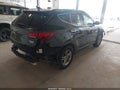 2018 Hyundai Santa Fe — photo 4 of 16 | VIN 5NMZUDLB5JH062396