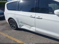 2020 Chrysler Pacifica — photo 6 of 18 | VIN 2C4RC1L74LR196211