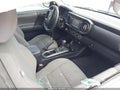 2016 Toyota Tacoma — photo 5 of 17 | VIN 5TFRX5GN2GX068531