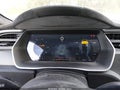 2016 Tesla Model S — photo 7 of 18 | VIN 5YJSA1E27GF123862