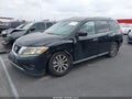 2016 Nissan Pathfinder — photo 2 of 16 | VIN 5N1AR2MNXGC659509
