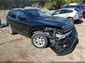 2017 Jeep Cherokee — photo 1 of 16 | VIN 1C4PJMCB3HW545635