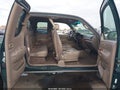 2000 Toyota Tundra — photo 8 of 16 | VIN 5TBBT4812YS053000