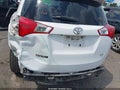 2015 Toyota RAV4 — photo 6 of 16 | VIN JTMZFREVXFD046094