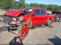 2018 Toyota Tacoma — photo 2 of 15 | VIN 5TFAZ5CN6JX069010