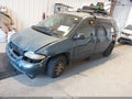 2000 Dodge Grand Caravan — photo 2 of 16 | VIN 1B4GP44R1YB796426