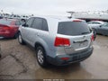 2011 Kia Sorento — photo 3 of 16 | VIN 5XYKT3A17BG026052