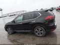 2017 Nissan Rogue — photo 15 of 17 | VIN 5N1AT2MV6HC747668