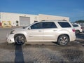 2011 GMC Acadia — photo 13 of 15 | VIN 1GKKRTED6BJ399624