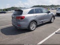 2019 Kia Sorento — photo 4 of 15 | VIN 5XYPG4A39KG610874