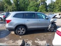 2016 Honda Pilot — photo 13 of 18 | VIN 5FNYF6H37GB053194