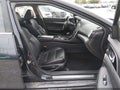 2017 Nissan Maxima — photo 5 of 17 | VIN 1N4AA6AP3HC425986