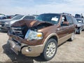 2012 Ford Expedition — photo 2 of 17 | VIN 1FMJU1H55CEF58752