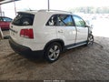 2013 Kia Sorento — photo 4 of 17 | VIN 5XYKU3A63DG334718